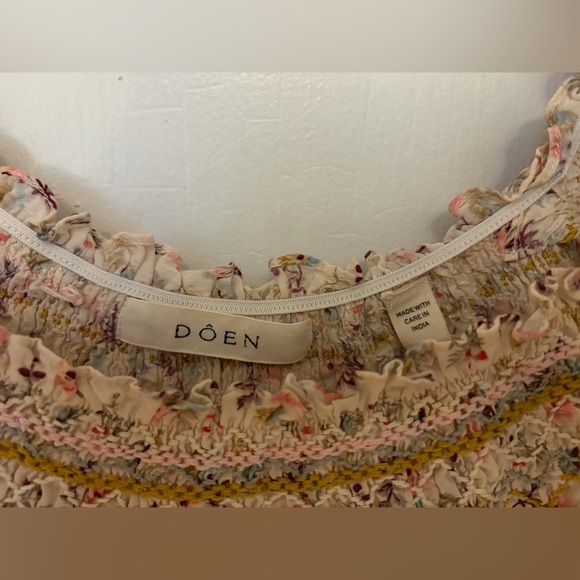 Doen Floral Puff-Sleeve Peasant Top - Cream size XS - Picture 2 of 3